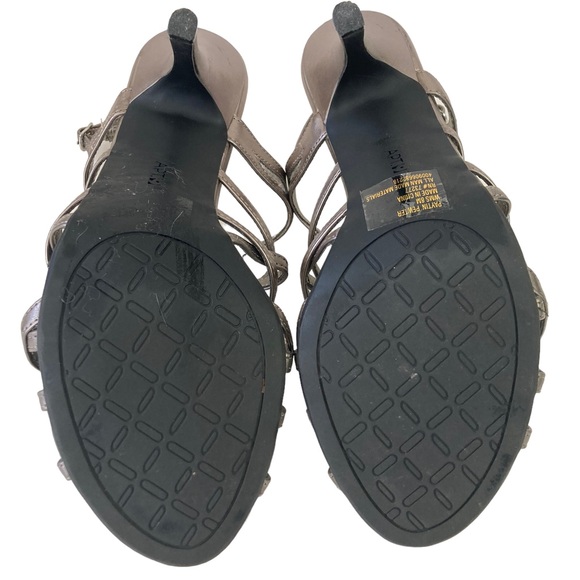 Apt 9 Pewter colored heels - Picture 3 of 6